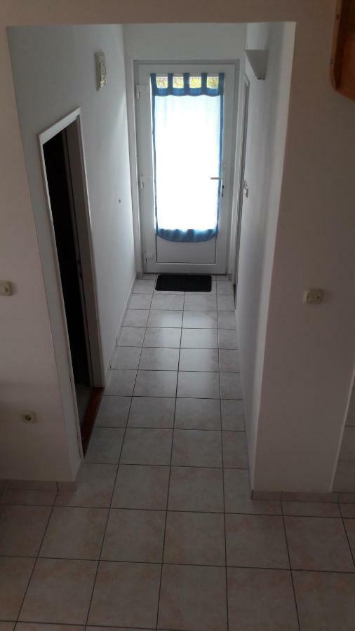 Charming Apartment Karlo Betina  Zewnętrze zdjęcie