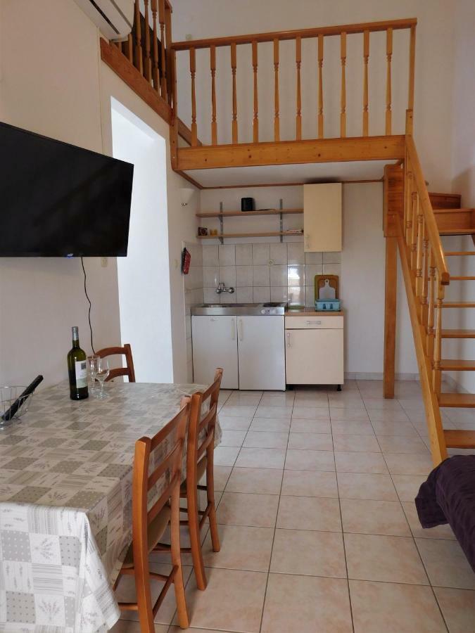 Charming Apartment Karlo Betina  Zewnętrze zdjęcie