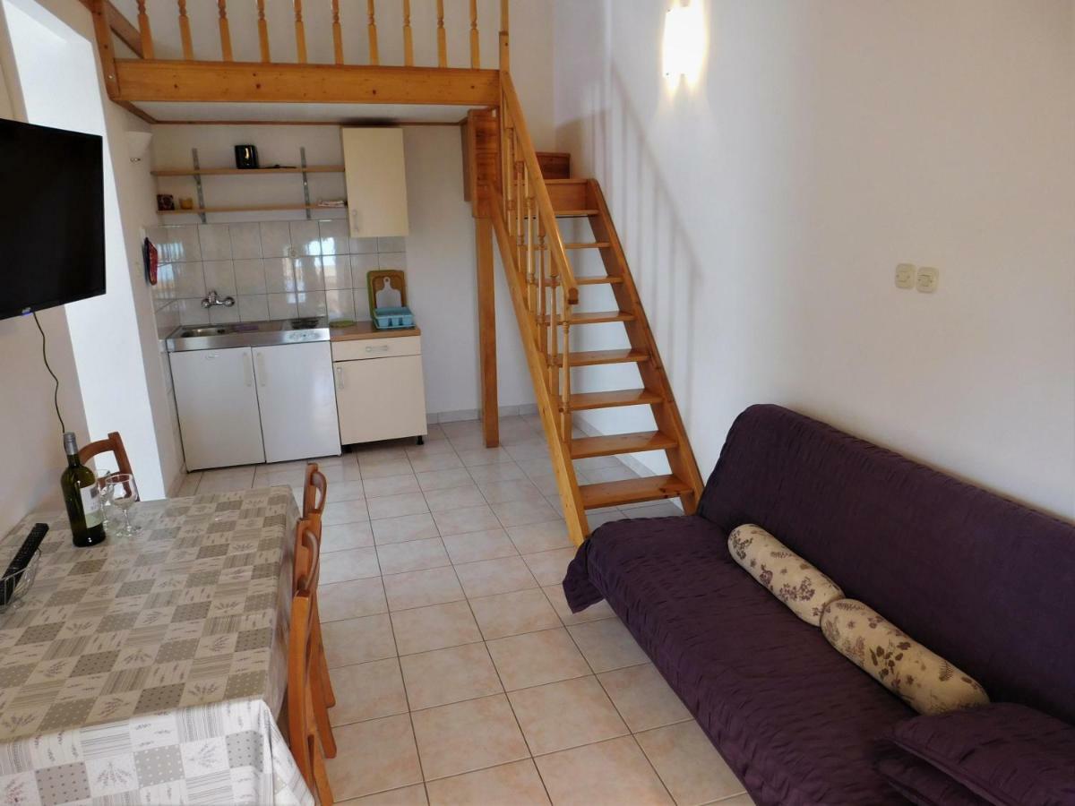 Charming Apartment Karlo Betina  Zewnętrze zdjęcie